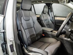 Volvo XC90 T8 Twin Engine AWD Inscription - Image 6
