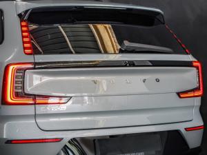Volvo EX90 Twin Performance Ultra - Image 17