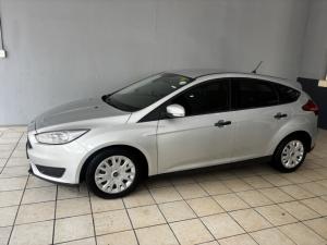 Ford Focus hatch 1.0T Ambiente - Image 5