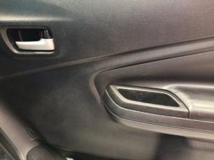 Toyota Vitz 1.0 XR auto - Image 15