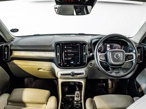 Volvo XC40 T4 Inscription - Image 14