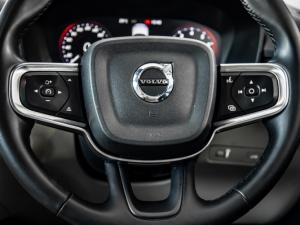 Volvo XC40 T4 Inscription - Image 18