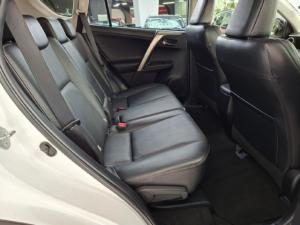 Toyota RAV4 2.5 AWD VX - Image 7