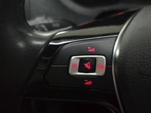 Volkswagen Polo sedan 1.6 Comfortline auto - Image 9