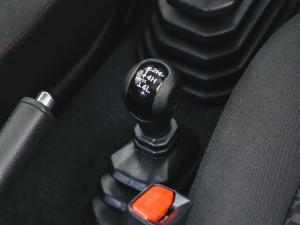 Suzuki Jimny 1.5 GLX AllGrip 3-door manual - Image 14