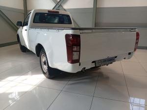 Isuzu D-Max Gen 6 250c single cab - Image 10