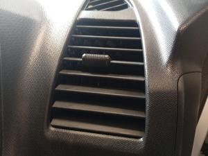 Isuzu D-Max Gen 6 250c single cab - Image 23