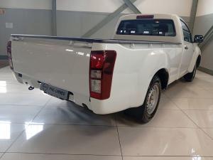 Isuzu D-Max Gen 6 250c single cab - Image 27