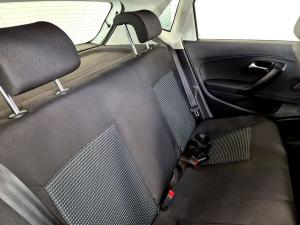 Volkswagen Polo Vivo hatch 1.4 Comfortline - Image 19