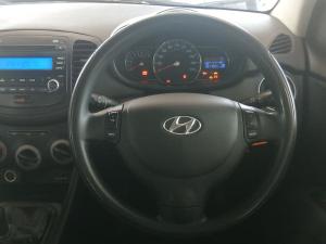 Hyundai i10 1.25 Glide Limited Edition - Image 12