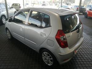 Hyundai i10 1.25 Glide Limited Edition - Image 5