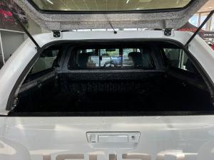 Isuzu D-Max 1.9TD double cab LS auto - Image 12