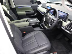 LDV Terron 9 2.5TD double cab Flagship 4x4 - Image 13