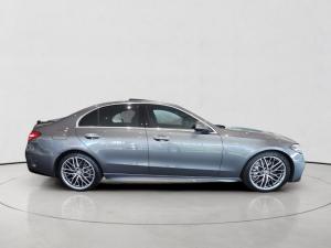 Mercedes-Benz C-Class C43 - Image 8