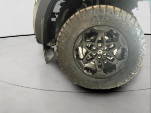 Nissan Navara 2.5DDTi double cab Pro-4X 4x4 Warrior - Image 10