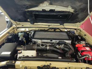 Toyota Land Cruiser 76 4.5D-4D V8 station wagon LX - Image 22