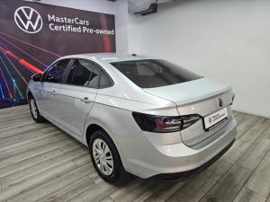 Volkswagen Polo sedan 1.6 manual - Image 3