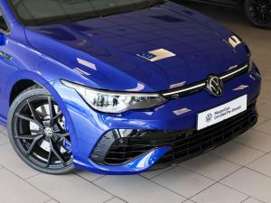 Volkswagen Golf R - Image 1