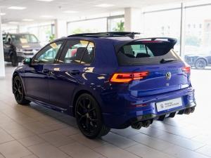 Volkswagen Golf R - Image 8