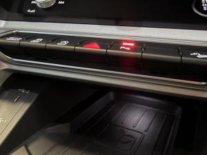 Audi Q3 Sportback 35TDI Black Edition - Image 14