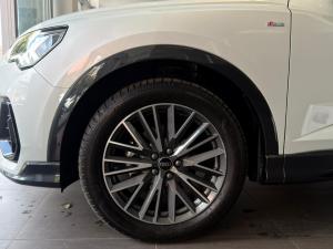 Audi Q3 Sportback 35TDI Black Edition - Image 4