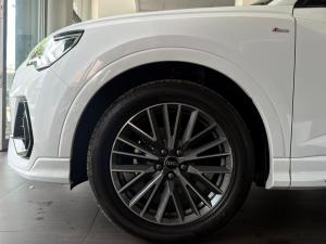 Audi Q3 Sportback 35TFSI Black Edition - Image 7