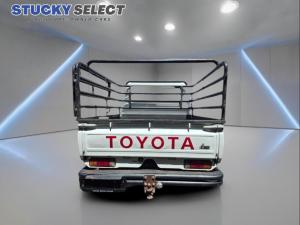 Toyota Land Cruiser 4.2 DieselS/C - Image 4