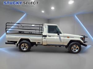 Toyota Land Cruiser 4.2 DieselS/C - Image 6