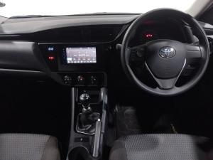 Toyota Corolla Quest 1.8 Plus manual - Image 9