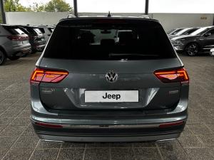 Volkswagen Tiguan Allspace 2.0TSI 4Motion Highline - Image 9