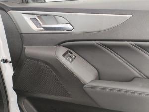 GWM P300 2.0T single cab SX - Image 11