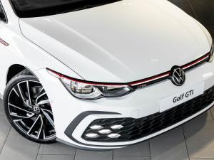 Volkswagen Golf GTI - Image 3