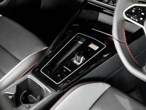 Volkswagen Golf GTI - Image 7