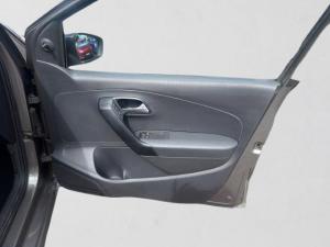 Volkswagen Polo Vivo hatch 1.4 Trendline - Image 11