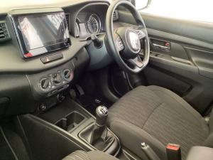 Toyota Rumion 1.5 SX manual - Image 7