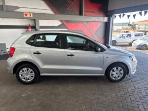 Volkswagen Polo Vivo hatch 1.4 Trendline - Image 3