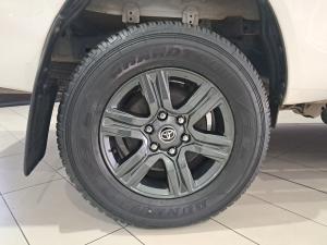 Toyota Hilux 2.4GD-6 double cab 4x4 SR - Image 9