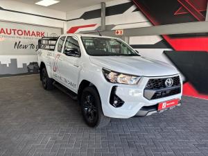 Toyota Hilux 2.4GD-6 Xtra cab Raider manual - Image 1