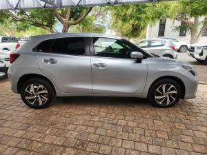 Toyota Starlet 1.5 XR auto - Image 3