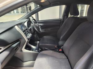 Toyota Yaris 1.5 Xs - Image 7
