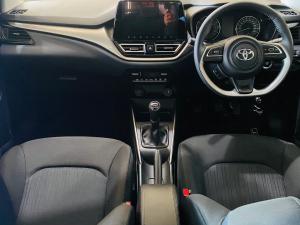 Toyota Starlet 1.5 XR manual - Image 6