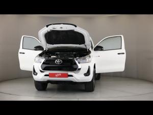 Toyota Hilux 2.4GD-6 single cab Raider manual - Image 28