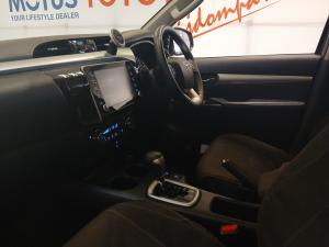 Toyota Hilux 2.8GD-6 double cab Raider auto - Image 7