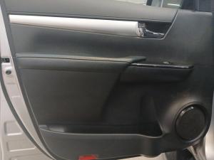 Toyota Hilux 2.8GD-6 double cab Raider auto - Image 22