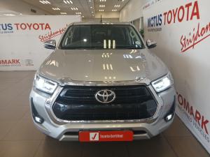 Toyota Hilux 2.8GD-6 double cab Raider auto - Image 4