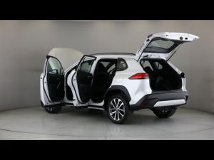 Toyota Corolla Cross 1.8 XR - Image 25