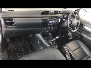 Toyota Hilux 2.0 single cab S (aircon) - Image 7