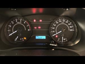 Toyota Hilux 2.0 single cab S (aircon) - Image 9