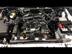 Toyota Hilux 2.0 single cab S (aircon) - Image 14