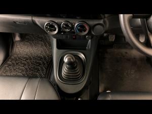Toyota Hilux 2.0 single cab S (aircon) - Image 15